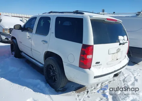 2008 Chevrolet Tahoe Ltz z USA, uszkodzony, nr VIN 1GNFC13038R176056